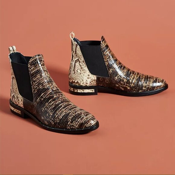Freda Salvador Snake-Printed Skin Italian Leather Chelsea Boots Bootie Size 7 - Picture 1 of 14
